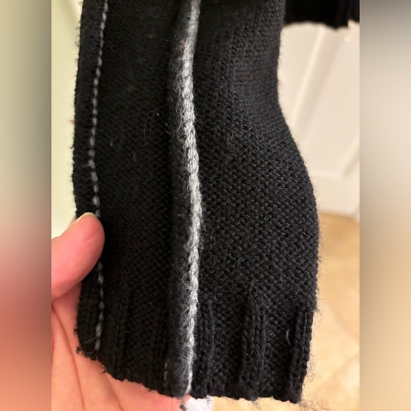 A and A by Angel wool/acrylic sweater EUC - Picture 4 of 7